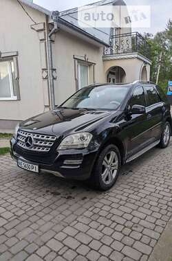 Позашляховик / Кросовер Mercedes-Benz M-Class 2011 в Чернівцях