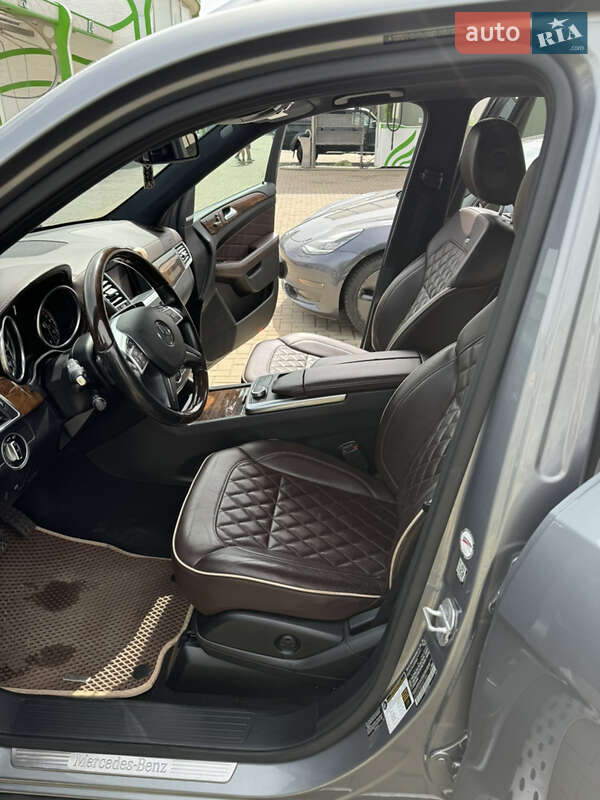 Внедорожник / Кроссовер Mercedes-Benz M-Class 2015 в Хмельницком
