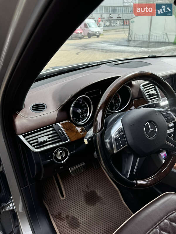 Внедорожник / Кроссовер Mercedes-Benz M-Class 2015 в Хмельницком