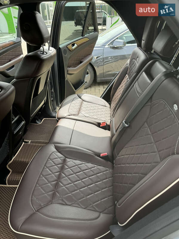 Внедорожник / Кроссовер Mercedes-Benz M-Class 2015 в Хмельницком