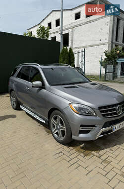 Внедорожник / Кроссовер Mercedes-Benz M-Class 2015 в 