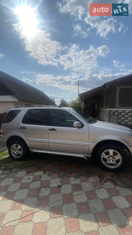 Внедорожник / Кроссовер Mercedes-Benz M-Class 2004 в Ровно фото 3 Внедорожник / Кроссовер Mercedes-Benz M-Class 2004 в Ровно