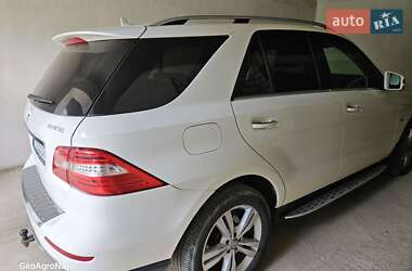Внедорожник / Кроссовер Mercedes-Benz M-Class 2012 в Ирпене