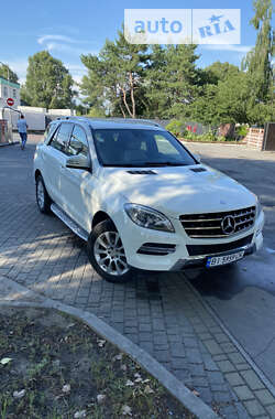 Внедорожник / Кроссовер Mercedes-Benz M-Class 2013 в Горишних Плавнях