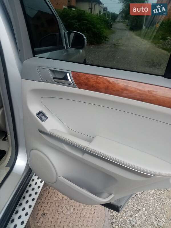 Внедорожник / Кроссовер Mercedes-Benz M-Class 2006 в Хусте