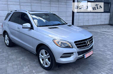 Внедорожник / Кроссовер Mercedes-Benz M-Class 2014 в Луцке