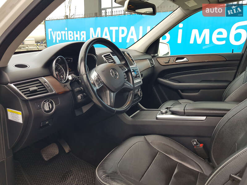 Внедорожник / Кроссовер Mercedes-Benz M-Class 2011 в Тернополе
