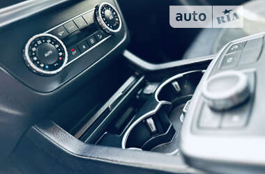 Внедорожник / Кроссовер Mercedes-Benz M-Class 2012 в 