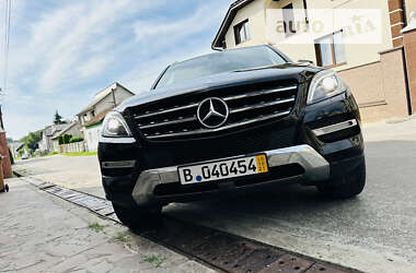 Внедорожник / Кроссовер Mercedes-Benz M-Class 2012 в 