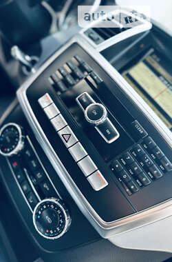 Внедорожник / Кроссовер Mercedes-Benz M-Class 2012 в 