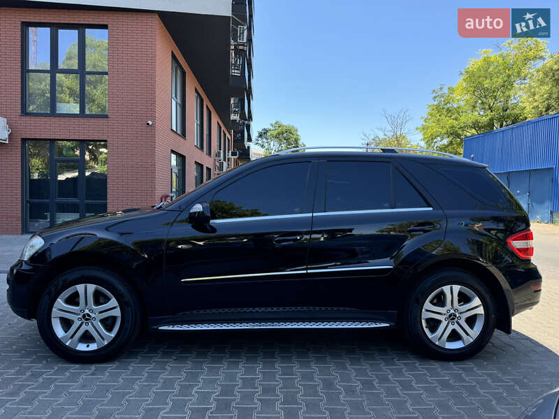 Внедорожник / Кроссовер Mercedes-Benz M-Class 2008 в Одессе