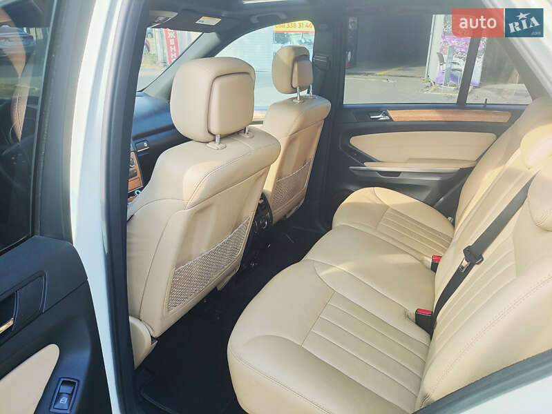 Внедорожник / Кроссовер Mercedes-Benz M-Class 2007 в Киеве