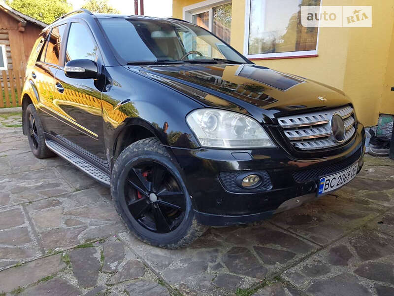 Внедорожник / Кроссовер Mercedes-Benz M-Class 2007 в Дрогобыче