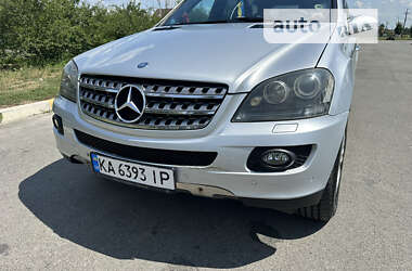 Внедорожник / Кроссовер Mercedes-Benz M-Class 2008 в Буче