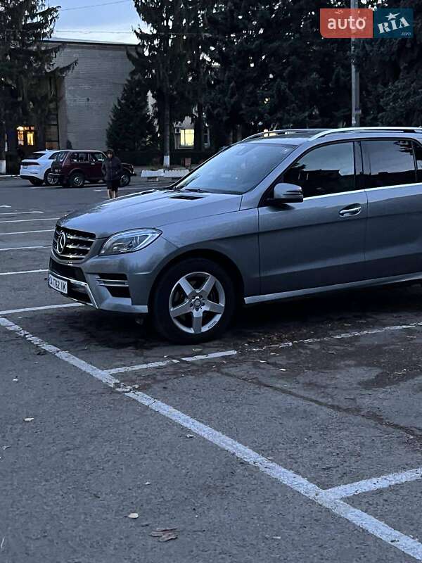 Внедорожник / Кроссовер Mercedes-Benz M-Class 2015 в Джулинке