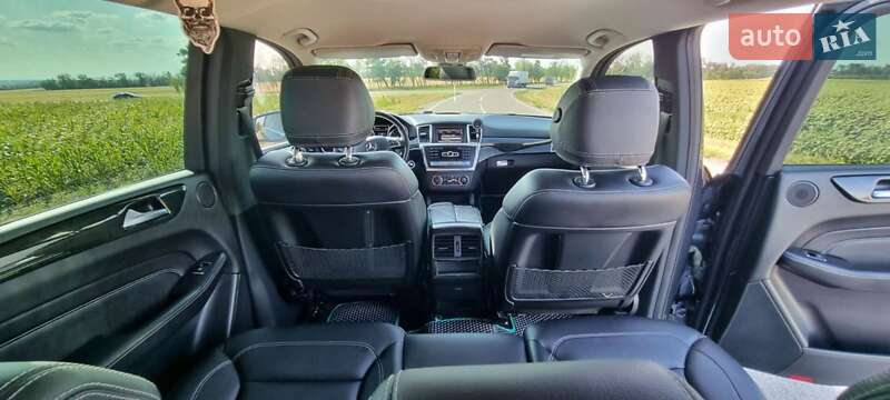 Внедорожник / Кроссовер Mercedes-Benz M-Class 2013 в Лозовой