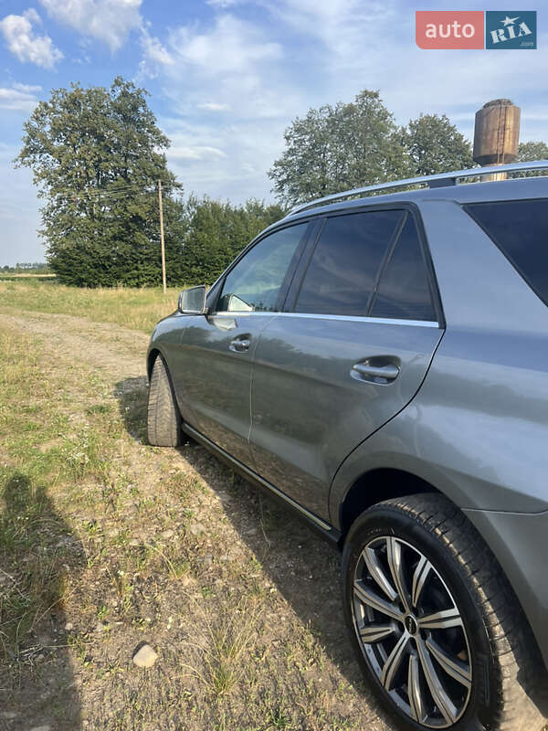 Позашляховик / Кросовер Mercedes-Benz M-Class 2012 в Коломиї
