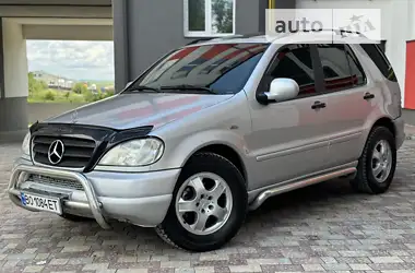 Mercedes-Benz M-Class 1998
