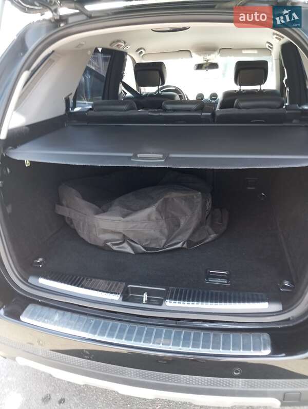 Внедорожник / Кроссовер Mercedes-Benz M-Class 2007 в Полтаве