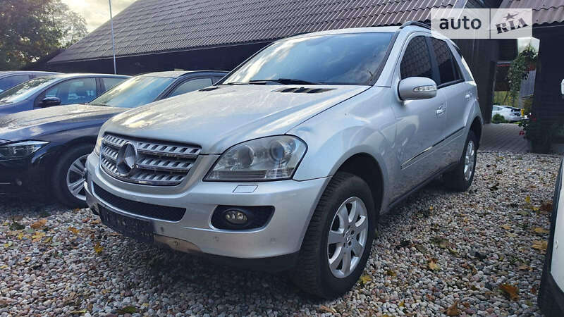 Mercedes-Benz M-Class 2007
