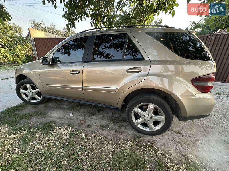 Внедорожник / Кроссовер Mercedes-Benz M-Class 2007 в Запорожье