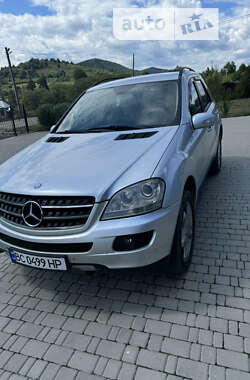 Позашляховик / Кросовер Mercedes-Benz M-Class 2005 в Самборі