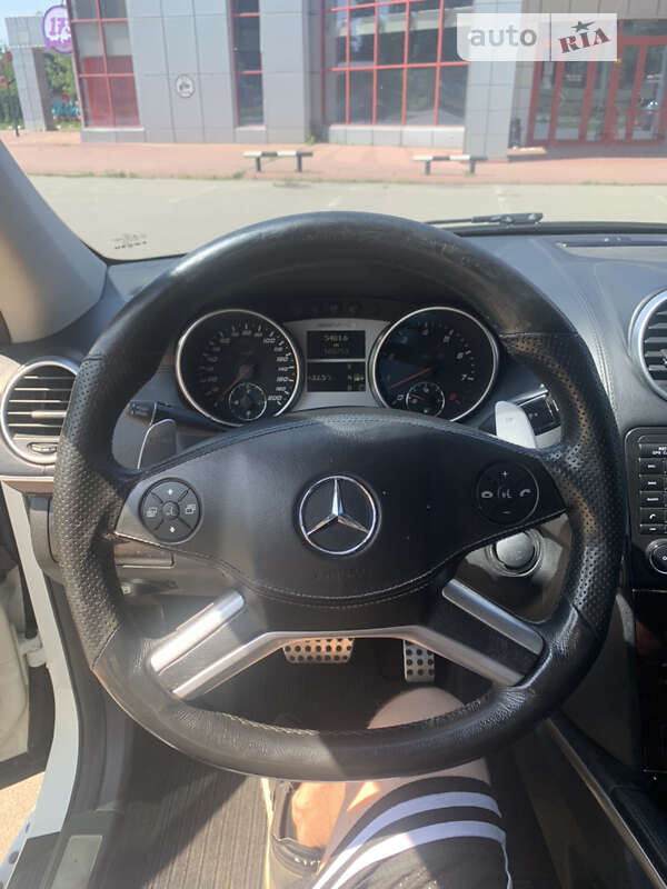 Внедорожник / Кроссовер Mercedes-Benz M-Class 2008 в Харькове