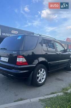 Внедорожник / Кроссовер Mercedes-Benz M-Class 2003 в 
