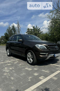 Внедорожник / Кроссовер Mercedes-Benz M-Class 2012 в Ужгороде