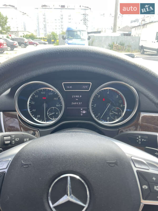 Внедорожник / Кроссовер Mercedes-Benz M-Class 2012 в Ивано-Франковске