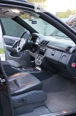 Mercedes-Benz M-Class 2003