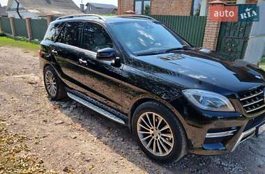 Внедорожник / Кроссовер Mercedes-Benz M-Class 2012 в 