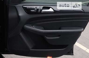 Внедорожник / Кроссовер Mercedes-Benz M-Class 2012 в 