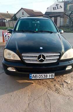 Внедорожник / Кроссовер Mercedes-Benz M-Class 2003 в Херсоне