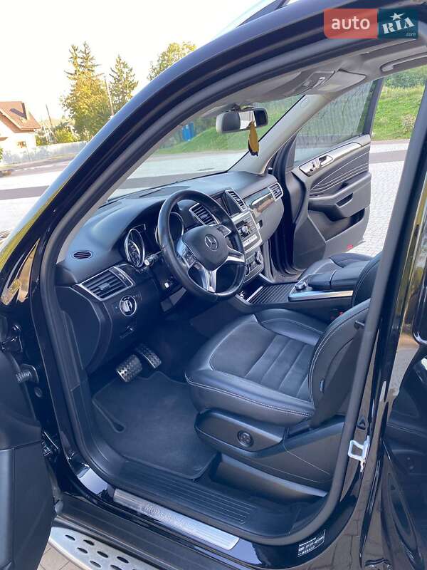 Внедорожник / Кроссовер Mercedes-Benz M-Class 2012 в Львове
