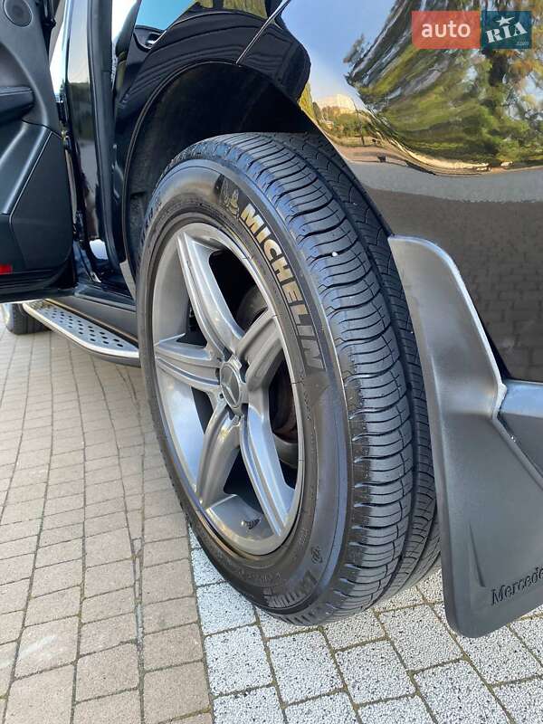 Внедорожник / Кроссовер Mercedes-Benz M-Class 2012 в Львове