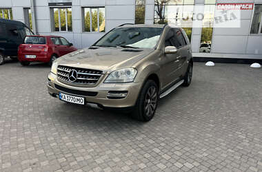 Внедорожник / Кроссовер Mercedes-Benz M-Class 2008 в Василькове