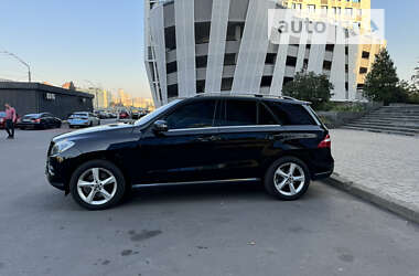 Внедорожник / Кроссовер Mercedes-Benz M-Class 2012 в Киеве