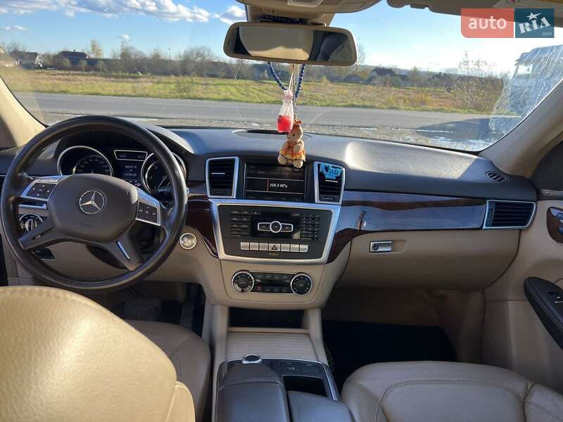 Внедорожник / Кроссовер Mercedes-Benz M-Class 2012 в Рожнятове