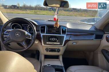 Внедорожник / Кроссовер Mercedes-Benz M-Class 2012 в 