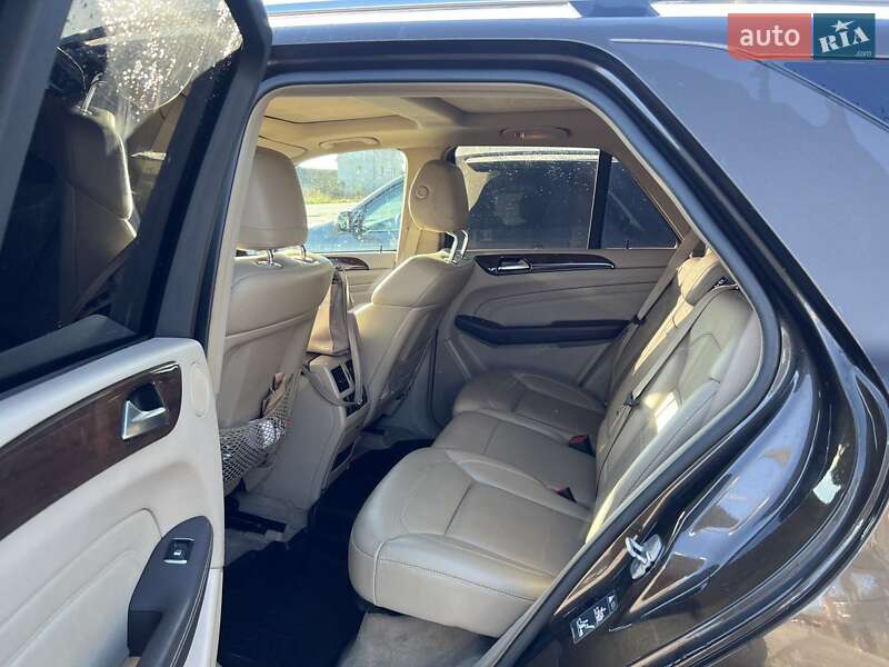 Внедорожник / Кроссовер Mercedes-Benz M-Class 2012 в Рожнятове