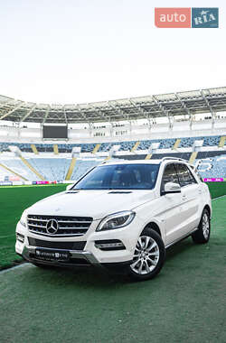 Позашляховик / Кросовер Mercedes-Benz M-Class 2012 в Одесі