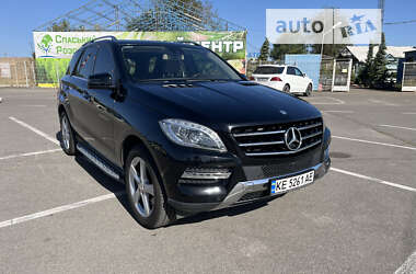 Позашляховик / Кросовер Mercedes-Benz M-Class 2013 в Дніпрі