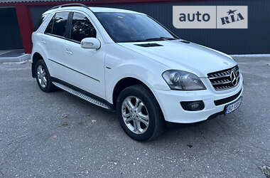 Внедорожник / Кроссовер Mercedes-Benz M-Class 2008 в Тернополе