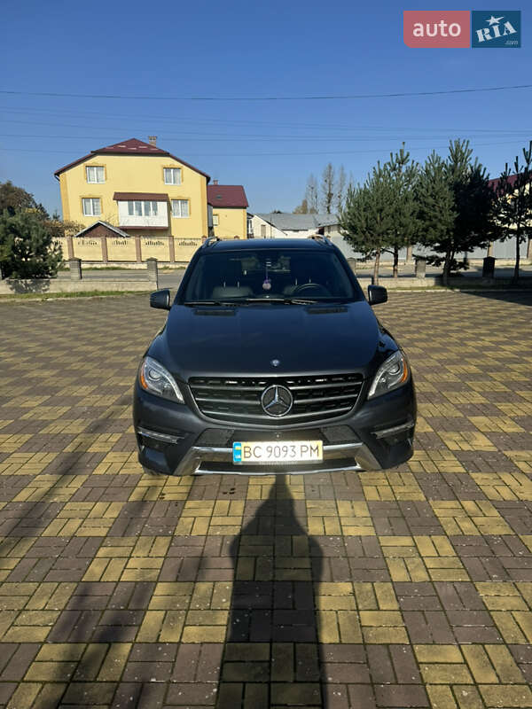 Внедорожник / Кроссовер Mercedes-Benz M-Class 2014 в Самборе