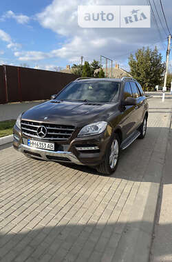 Внедорожник / Кроссовер Mercedes-Benz M-Class 2013 в Килии