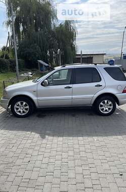 Позашляховик / Кросовер Mercedes-Benz M-Class 2001 в Чернівцях