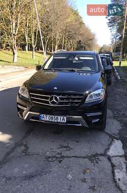Внедорожник / Кроссовер Mercedes-Benz M-Class 2013 в 