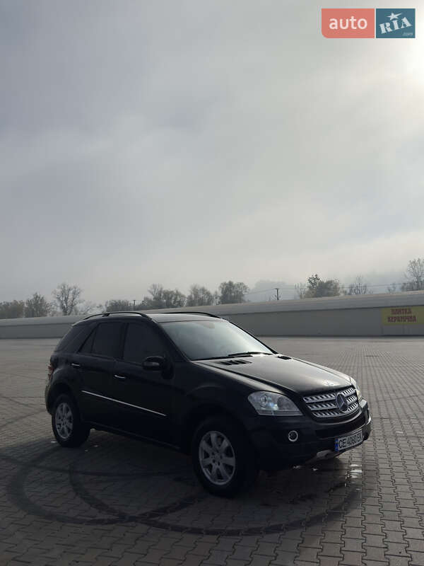 Внедорожник / Кроссовер Mercedes-Benz M-Class 2007 в Черновцах