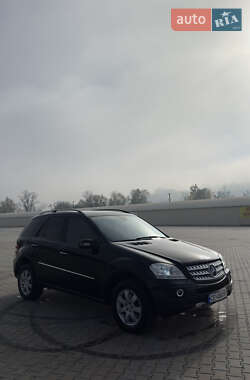 Внедорожник / Кроссовер Mercedes-Benz M-Class 2007 в 